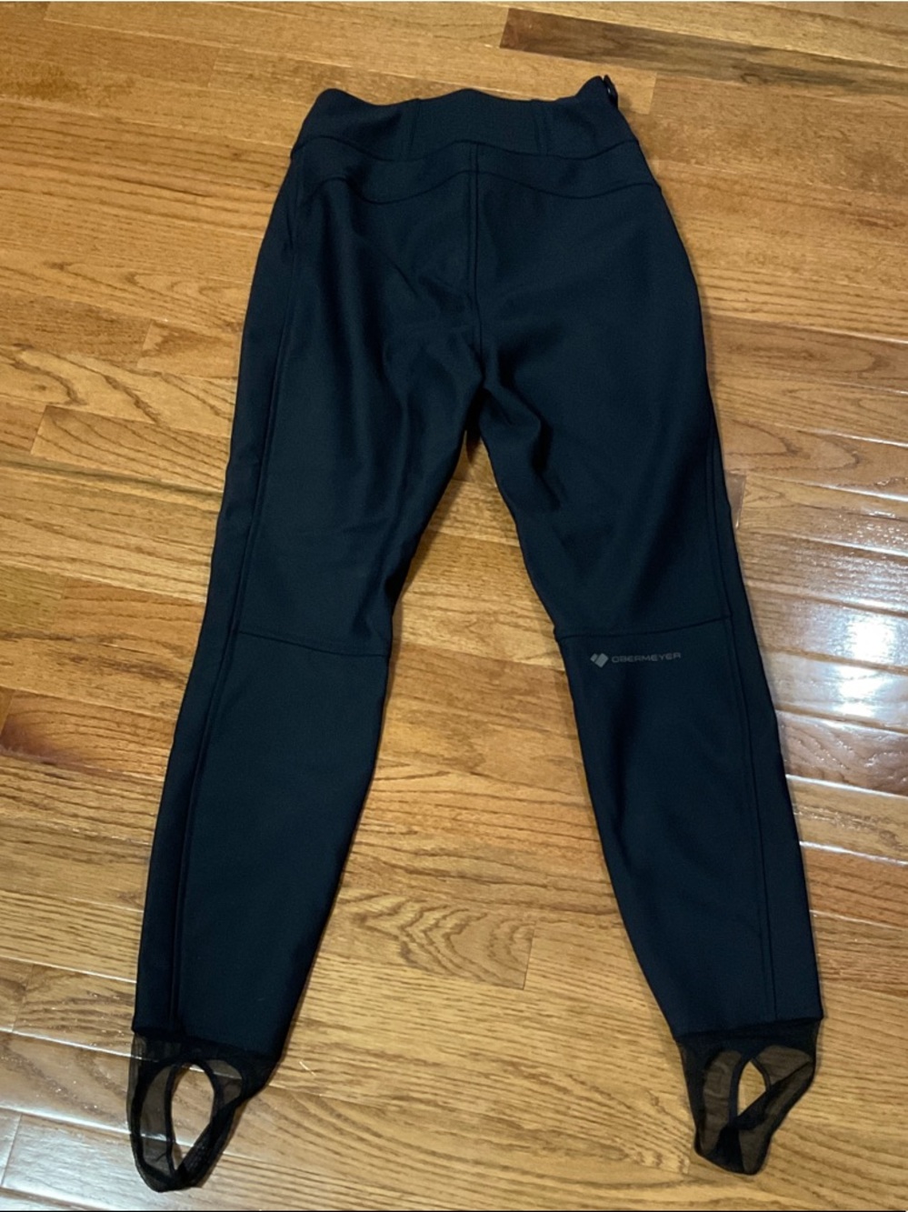 Obermeyer Black Ski/Active Pull-On Pants with Stirrup Hem - Picture 3 of 4